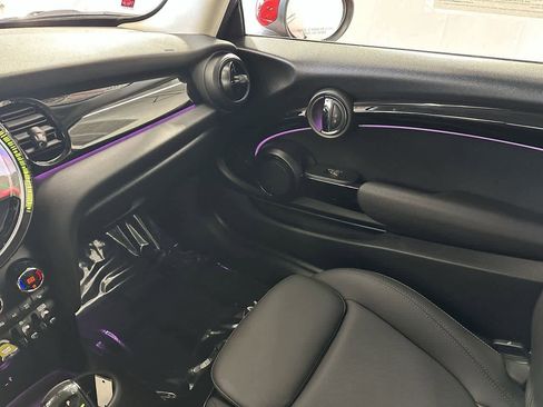 Certified 2024 MINI Cooper SE image 23