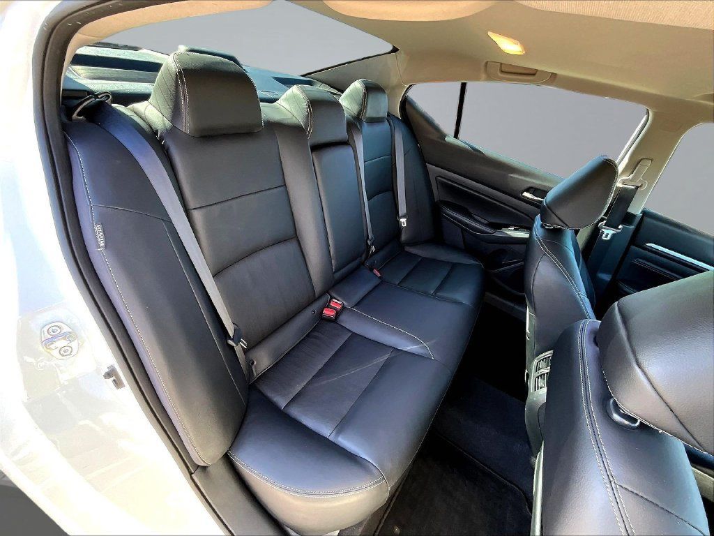 Used 2020 Nissan Altima 2.5 Platinum AWD/4WD image 27
