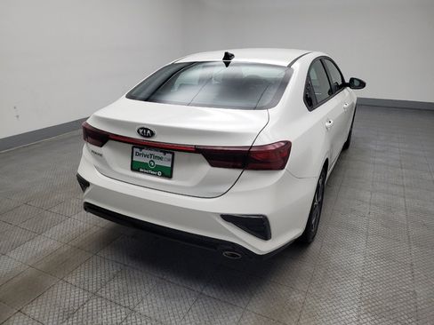 Used 2021 Kia Forte LXS FWD image 9