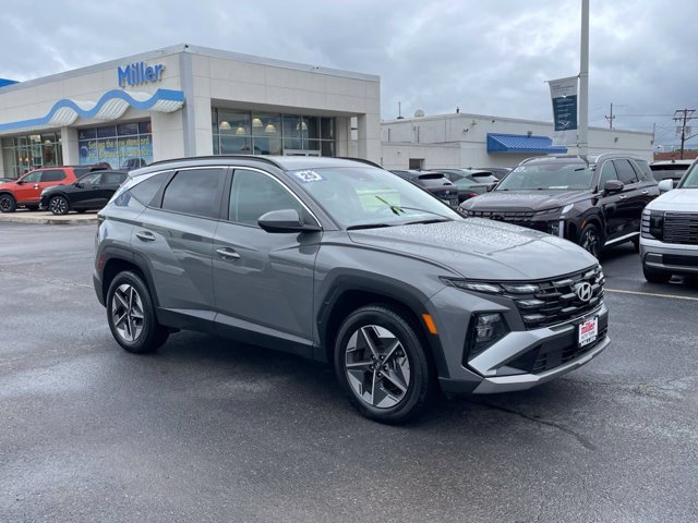Used 2025 Hyundai Tucson SEL AWD/4WD image 2