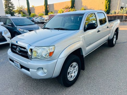 Used 2008 Toyota Tacoma PreRunner RWD image 1