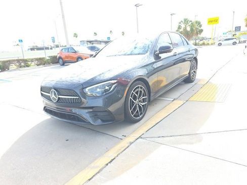 Used 2022 Mercedes-Benz E 350 Sedan image 8
