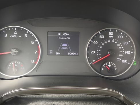 Used 2023 Kia Seltos S AWD/4WD image 21