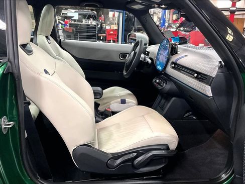 Used 2026 MINI Cooper 2-Door Hardtop image 8