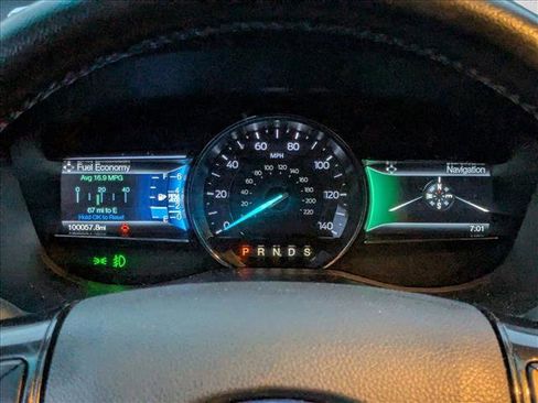 Used 2016 Ford Explorer Sport image 3