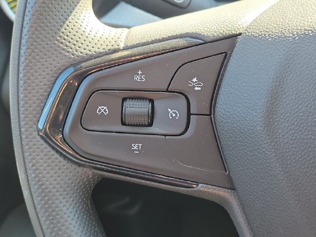 Used 2026 Chevrolet Trax LT FWD image 24