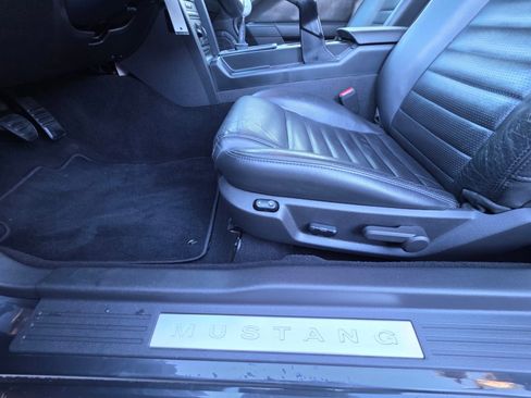 Used 2008 Ford Mustang GT Premium image 14