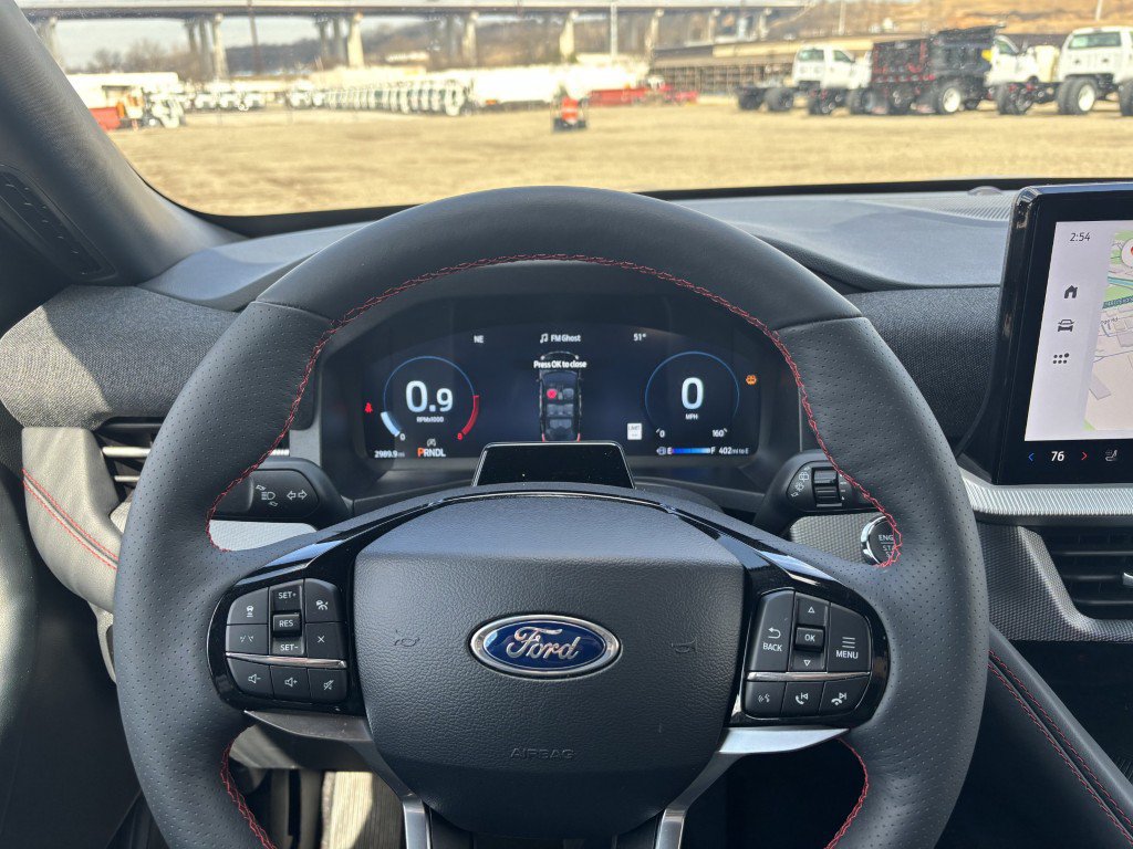 New 2026 Ford Explorer ST-Line w/ ST-Line Street Pack AWD/4WD image 24