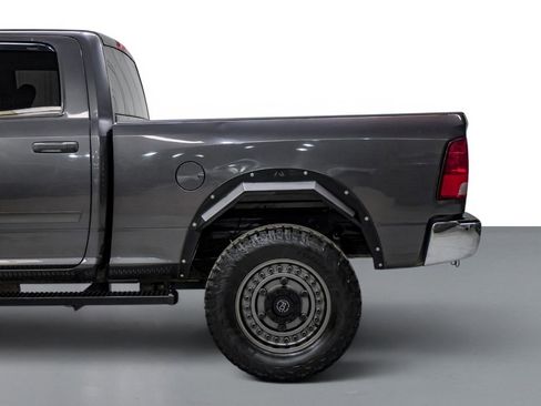 Used 2018 RAM 2500 Tradesman w/ Chrome Appearance Group AWD/4WD image 11