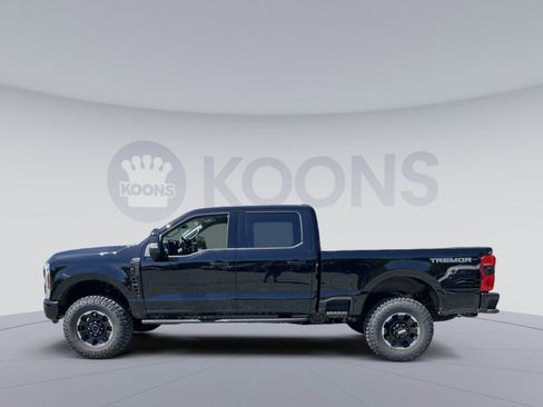 New 2026 Ford F250 Lariat w/ Tremor Off-Road Package AWD/4WD image 2