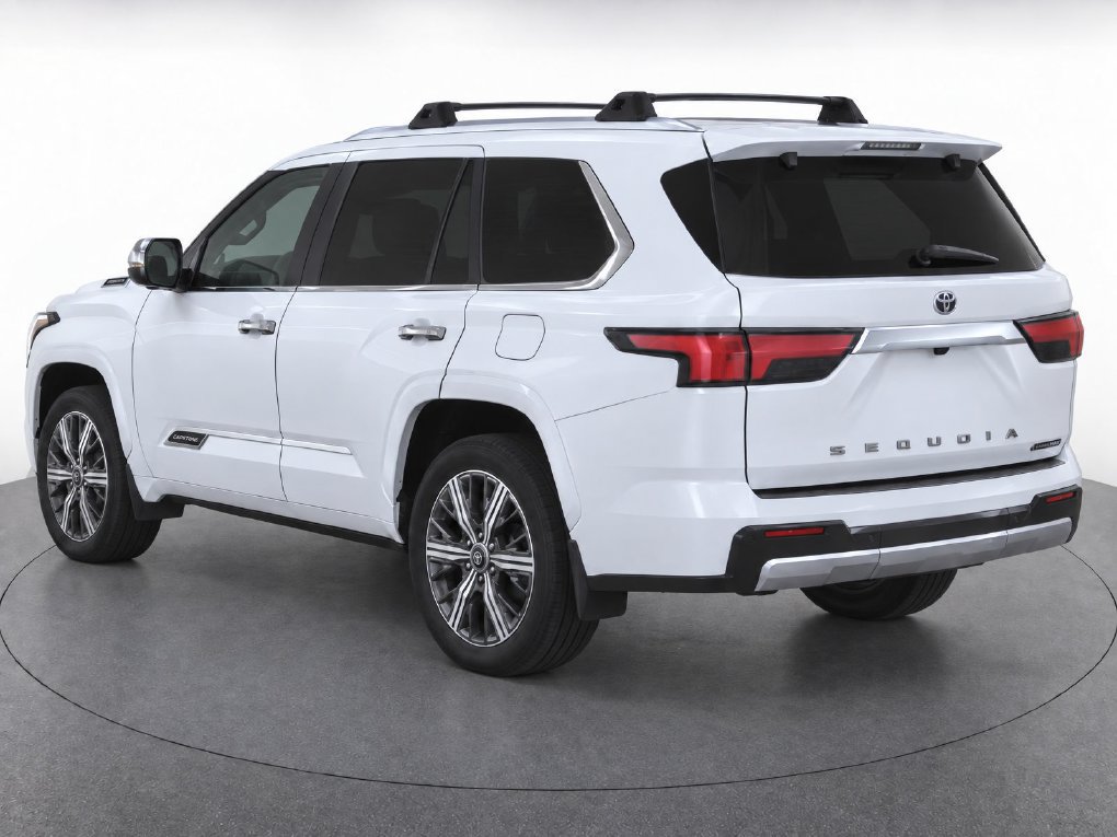 Used 2025 Toyota Sequoia Capstone AWD/4WD image 3