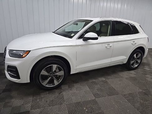 Used 2023 Audi Q5 2.0T Premium w/ Convenience Package AWD/4WD image 6