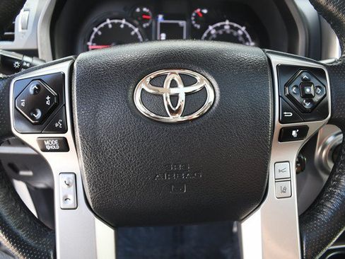 Certified 2024 Toyota 4Runner SR5 Premium w/ Moonroof Package AWD/4WD image 31