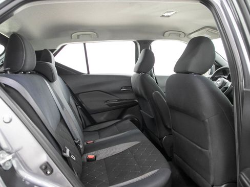 Used 2019 Nissan Kicks SV w/ Exterior Package FWD image 13