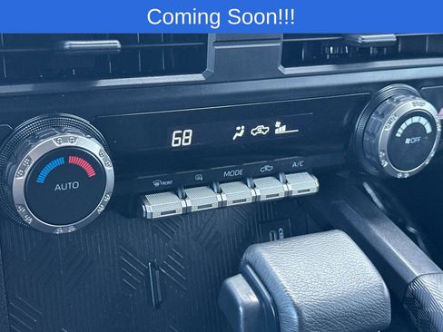 Used 2024 Toyota Tacoma TRD Sport image 20