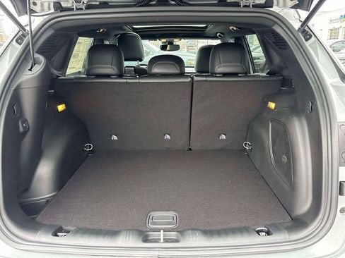 New 2026 Jeep Compass Limited w/ Sun, Sound & Navigation Group image 4