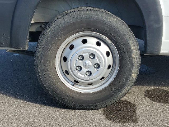 Used 2023 RAM ProMaster 2500 FWD image 5