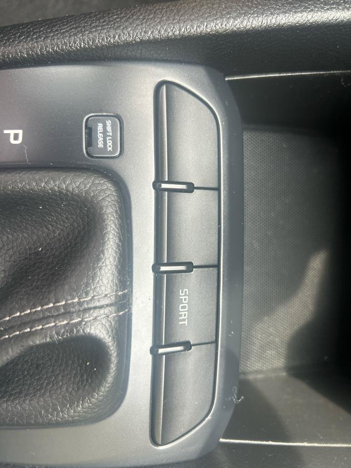 Used 2023 Kia Rio S FWD image 22