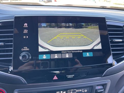 Used 2023 Honda Passport EX-L image 15