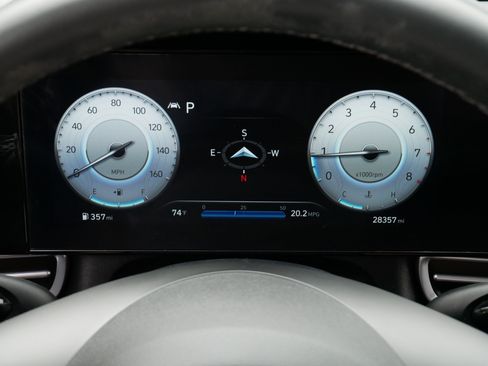 Used 2023 Hyundai Elantra SEL w/ Convenience Package FWD image 21