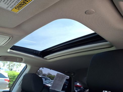 Used 2024 Honda Accord EX image 23