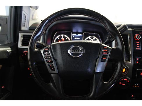 Used 2019 Nissan Titan Platinum Reserve w/ Platinum Utility Package image 30