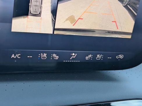 New 2026 Buick Enclave Avenir w/ Super Cruise Package FWD image 13