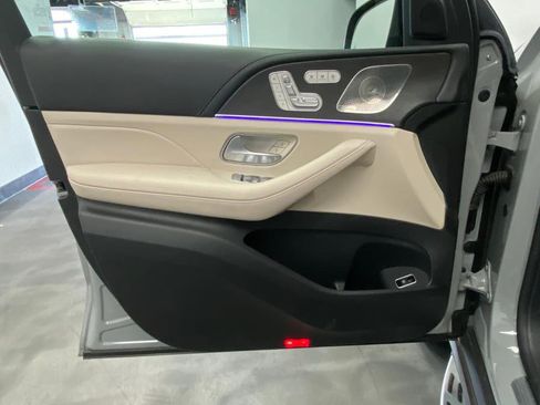 Used 2024 Mercedes-Benz GLS 63 AMG AMG GLS 63 4MATIC+ SUV image 16