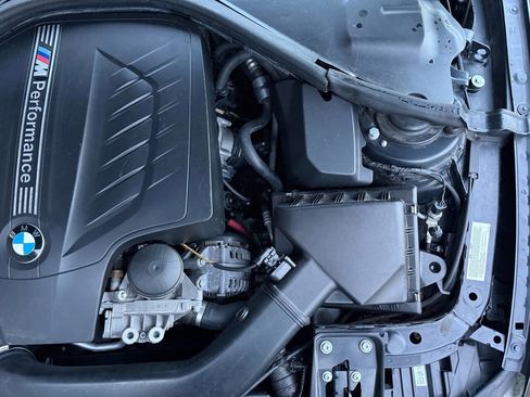 Used 2014 BMW 335i Sedan w/ Technology Package image 43