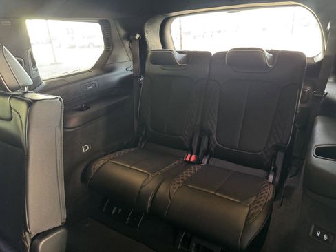 Used 2023 Jeep Grand Cherokee L Summit w/ Advanced Protech Group IV AWD/4WD image 38