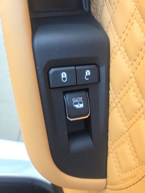 New 2027 Jeep Grand Cherokee Summit AWD/4WD image 19