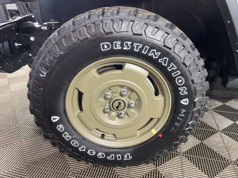 New 2026 Jeep Gladiator Willys AWD/4WD image 9