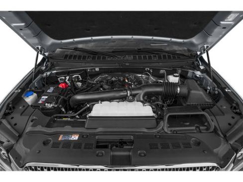 Certified 2023 Lincoln Navigator Reserve AWD/4WD image 12