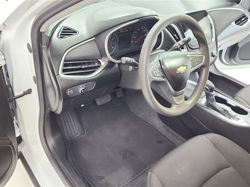 Used 2023 Chevrolet Malibu LT image 22