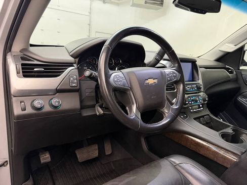 Used 2019 Chevrolet Tahoe LT AWD/4WD image 4