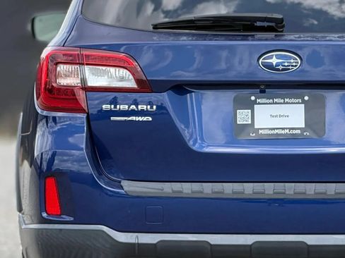 Used 2015 Subaru Outback 3.6R Limited AWD/4WD image 13