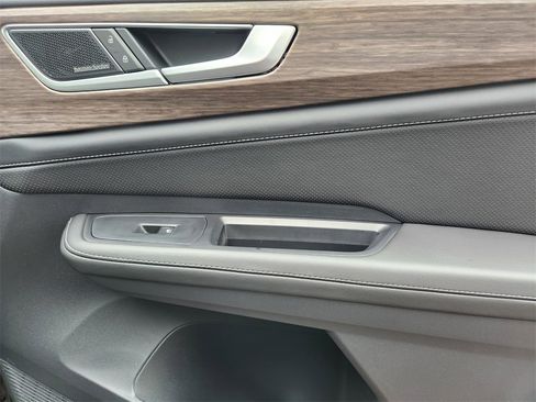 New 2025 Volkswagen Atlas SEL Premium R-Line image 19