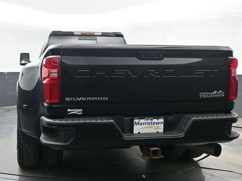 Used 2022 Chevrolet Silverado 3500 High Country w/ Safety Package II AWD/4WD image 13