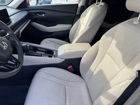 Used 2023 Honda Accord LX image 12