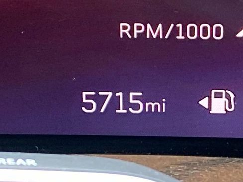 Used 2026 Cadillac Escalade Platinum Sport image 21