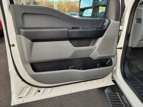 Used 2024 Ford F350 XL w/ 360-Degree Camera Package image 11