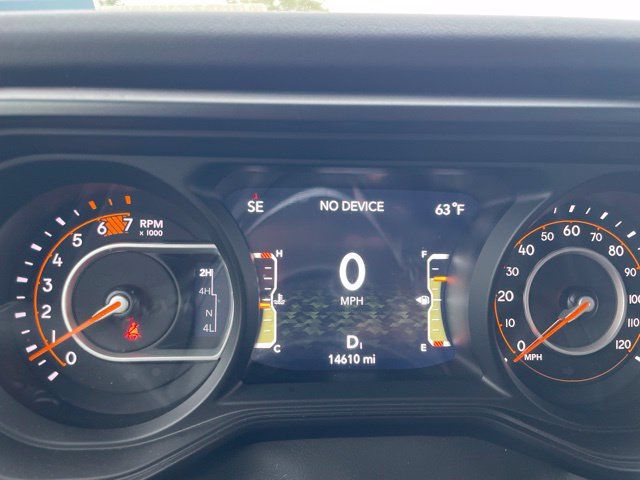 Used 2026 Jeep Wrangler Unlimited Sahara AWD/4WD image 10