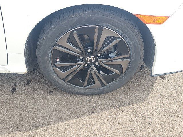 Used 2018 Honda Civic EX image 12