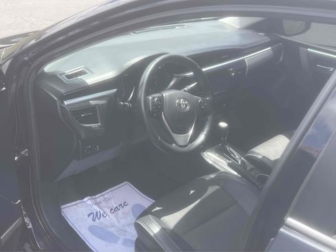 Used 2015 Toyota Corolla S FWD image 5