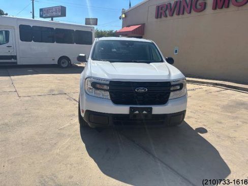 Used 2022 Ford Maverick XL image 2