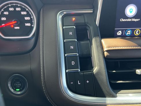Used 2021 Chevrolet Tahoe High Country AWD/4WD image 26