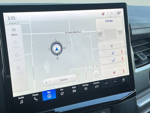 Used 2024 Ford Expedition XLT image 31