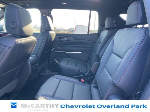 New 2026 Chevrolet Traverse Z71 w/ Enhanced Driving Package AWD/4WD image 16
