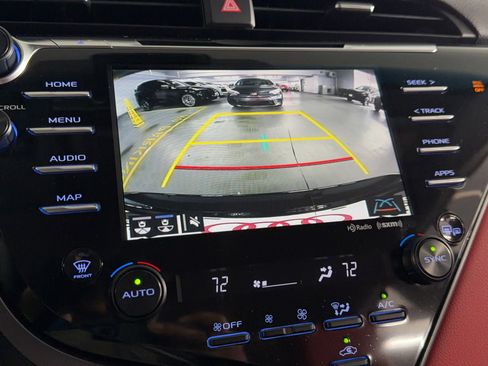 Used 2019 Toyota Camry XSE image 24