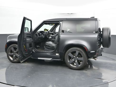 Used 2023 Land Rover Defender 90 V8 image 58